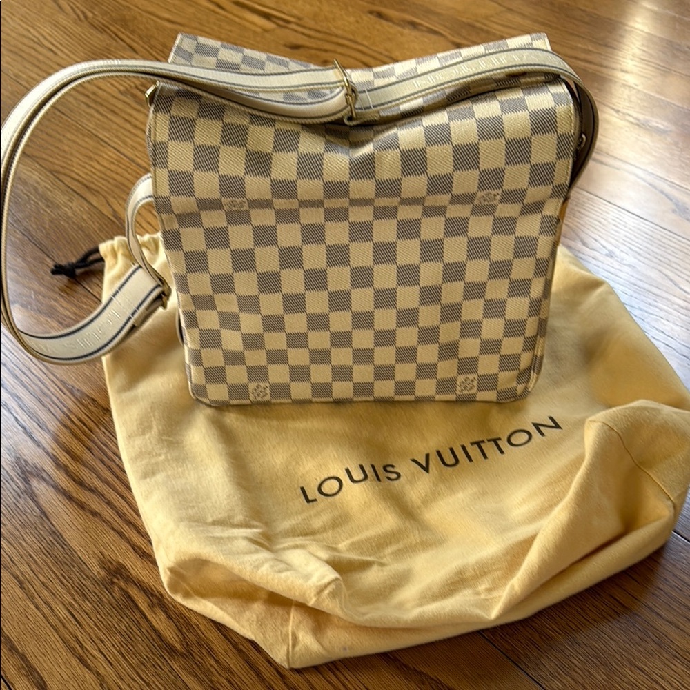 Louis Vuitton Damier Azur Shoulder Bag in Cream and Tan